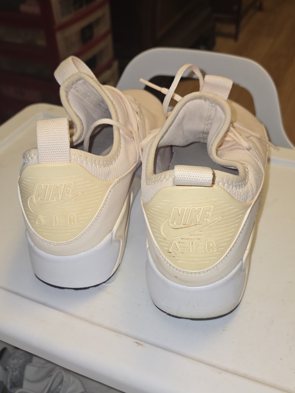 Nike Air Max Command - Picture 4 of 6